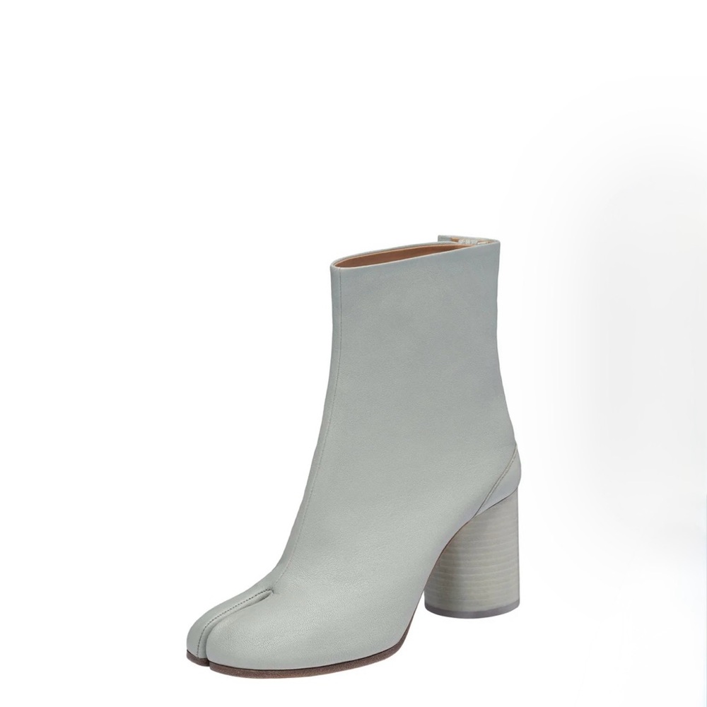 Women's Light Gray Ankle Boots